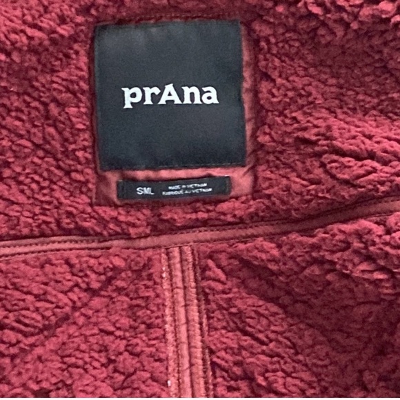 Women's Quilted Hooded Jacket - Red - Picture 6 of 6